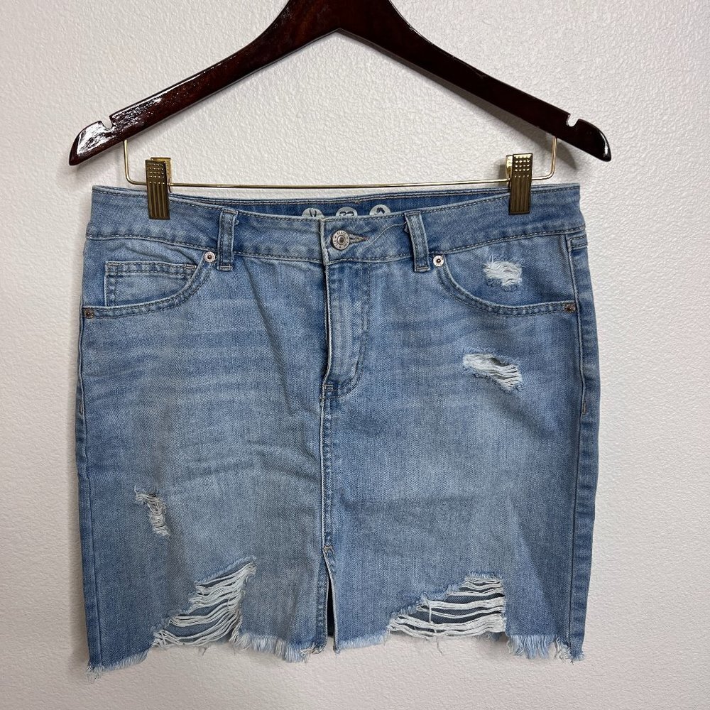 Rewash Vintage Reunion Distressed Denim Mini Skirt - Size 9/29